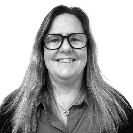 Esta - FInance Administrator